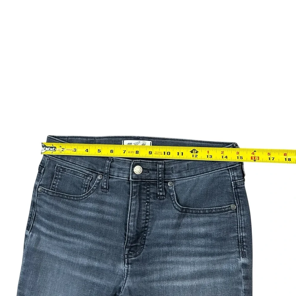 Madewell‎ Mid-Rise Skinny Black Acid Wash Jeans Distrss Size 28T Tall